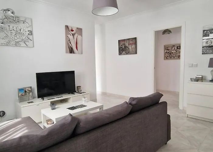 Luminoso Apartamento Centro Triana 아파트 *