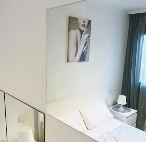 아파트 Luminoso Apartamento Centro Triana *